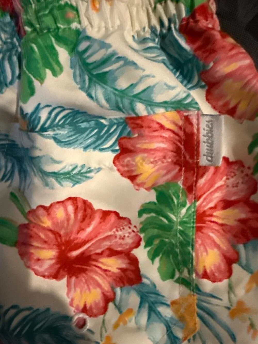 Chubbies Mens Large Floral Hibiscus Swim Trunks With Mesh Lining & Drawstring